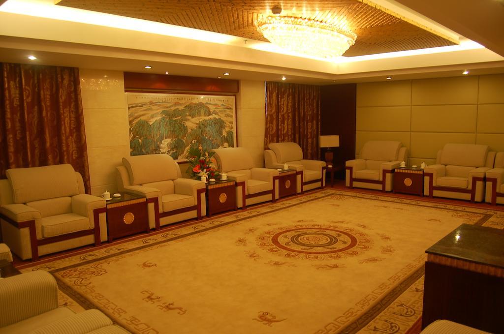 Tai'An Lijing Plaza Hotel Exterior foto